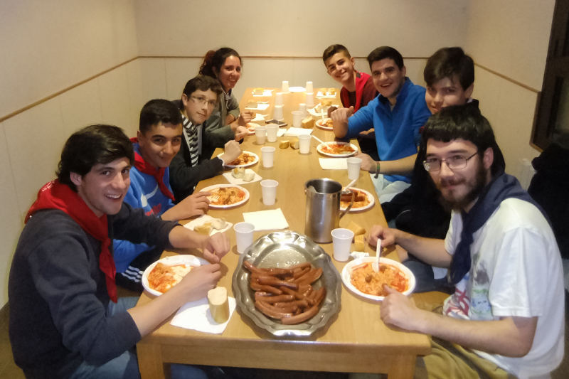Convivencia de Montañeros en Navas de Riofrío. Marzo 2018.
